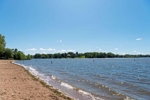 16015 Oak Shore Drive, Lakeville, MN 55044
