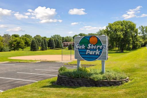 16015 Oak Shore Drive, Lakeville, MN 55044