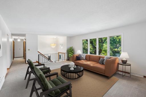 16015 Oak Shore Drive, Lakeville, MN 55044