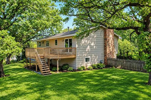 16015 Oak Shore Drive, Lakeville, MN 55044