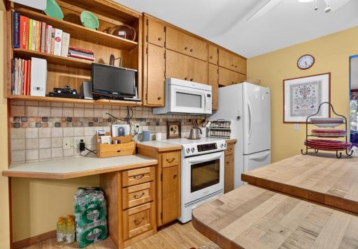 22177 Ministers Point Road, Deerwood, MN 56444