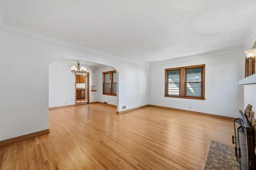 1200 Idaho Avenue W, Saint Paul, MN 55108