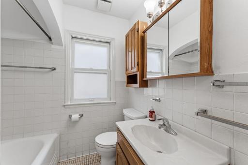 1200 Idaho Avenue W, Saint Paul, MN 55108