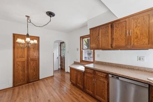 1200 Idaho Avenue W, Saint Paul, MN 55108