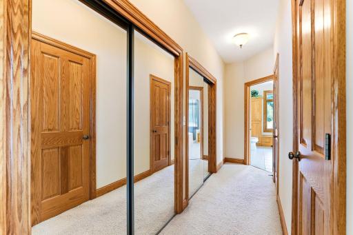 His & her walk-in closets
