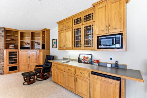 Wet bar, mini-fridge & microwave ready to entertain!