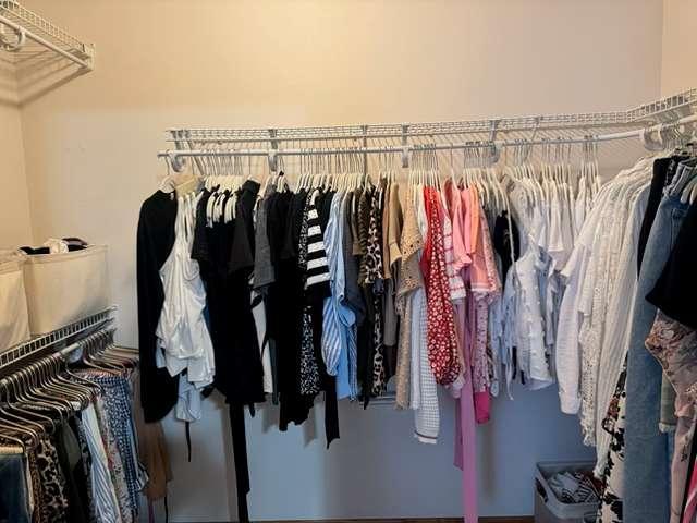 Walk in closet