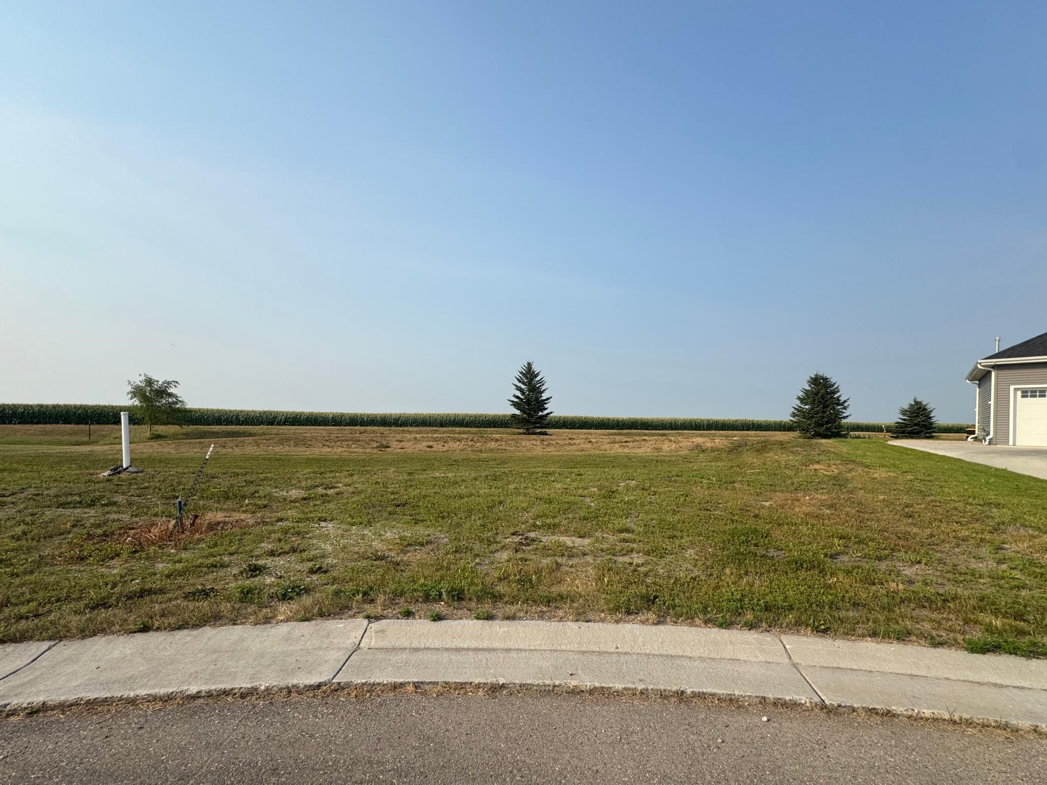 Property photo for 526 8th Street N, Casselton, ND 58012