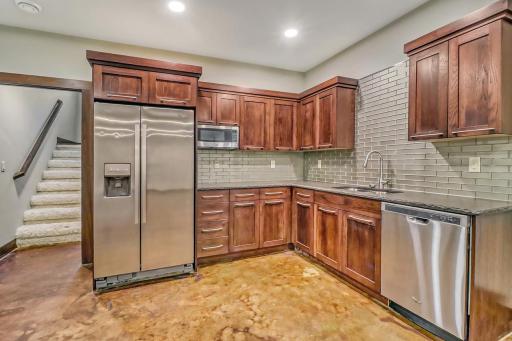 405 20th Avenue E, West Fargo, ND 58078
