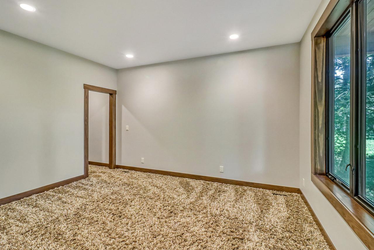 Den/Office/Bedroom