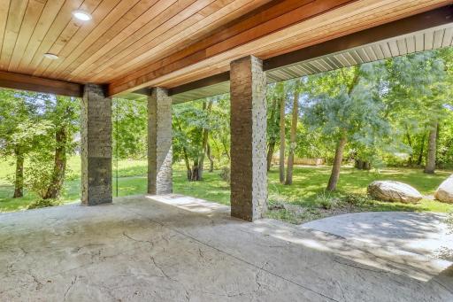 405 20th Avenue E, West Fargo, ND 58078