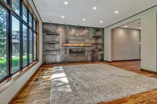 405 20th Avenue E, West Fargo, ND 58078