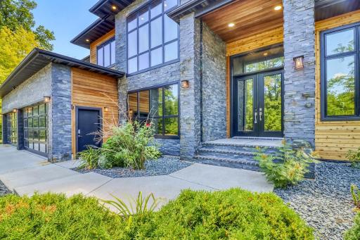 405 20th Avenue E, West Fargo, ND 58078