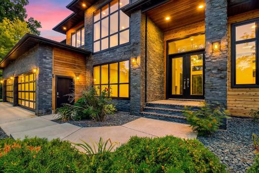 405 20th Avenue E, West Fargo, ND 58078