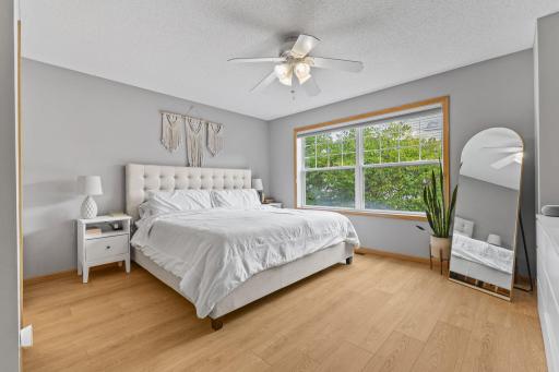 Upper primary with walk in closet and full private bath