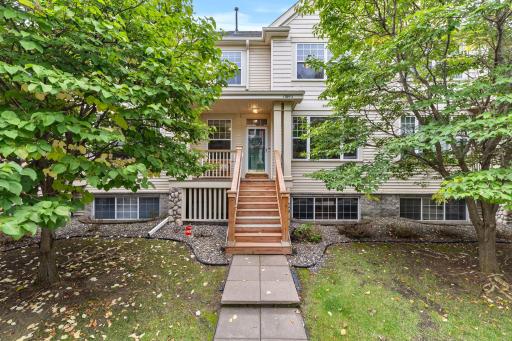 13892 52nd Avenue N, Plymouth, MN 55446