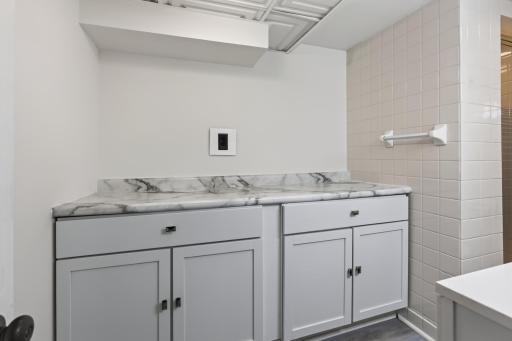 3807 Hubbard Avenue N, Robbinsdale, MN 55422