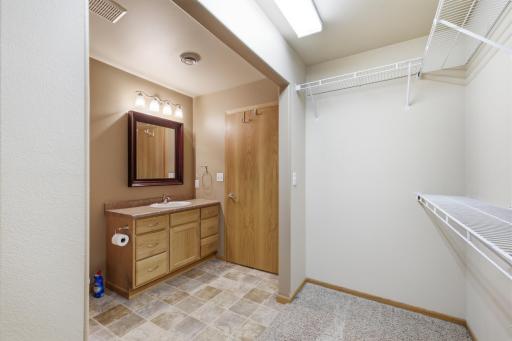 600 6th Street E, 3, West Fargo, ND 58078