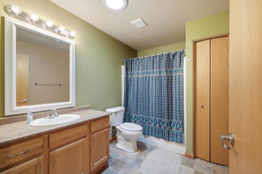 600 6th Street E, 3, West Fargo, ND 58078