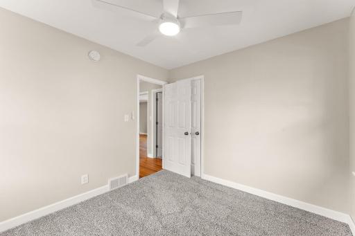 5906 Dupont Avenue N, Brooklyn Center, MN 55430