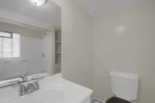Back unit upstairs bathroom