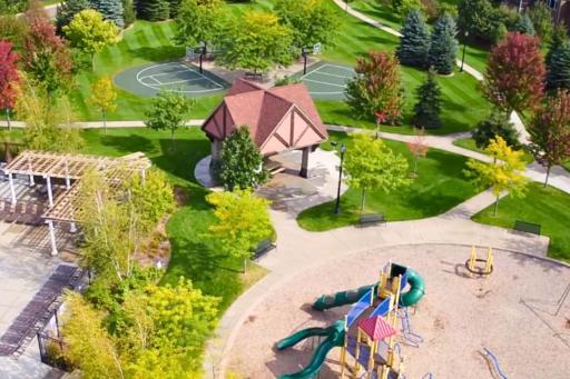 11030 Sweetwater Path, Woodbury, MN 55129