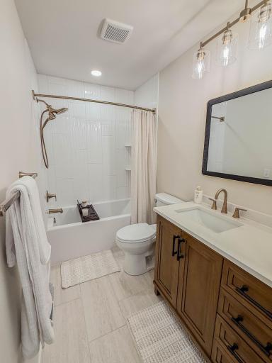 Primary Full Bath