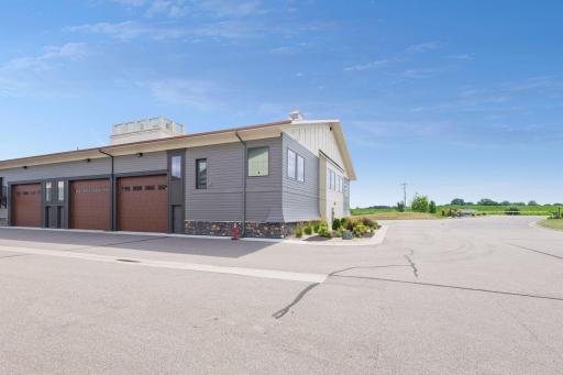 3500 Arrowhead Drive, 9, Medina, MN 55340