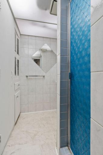 LL bathroom
