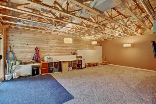 Build equity in this unfinished lower level! Your large entertainment room goes here!