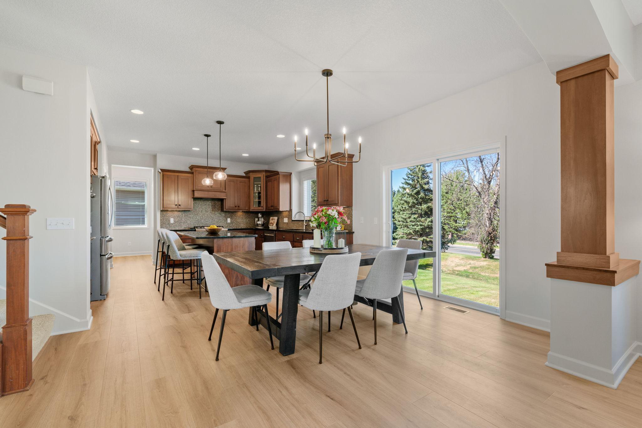 Both Informal & Formal Dining on ML