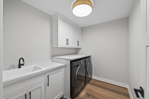 Upper level full laundry room