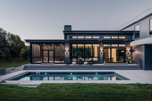 11800 Live Oak Drive, Minnetonka, MN 55305
