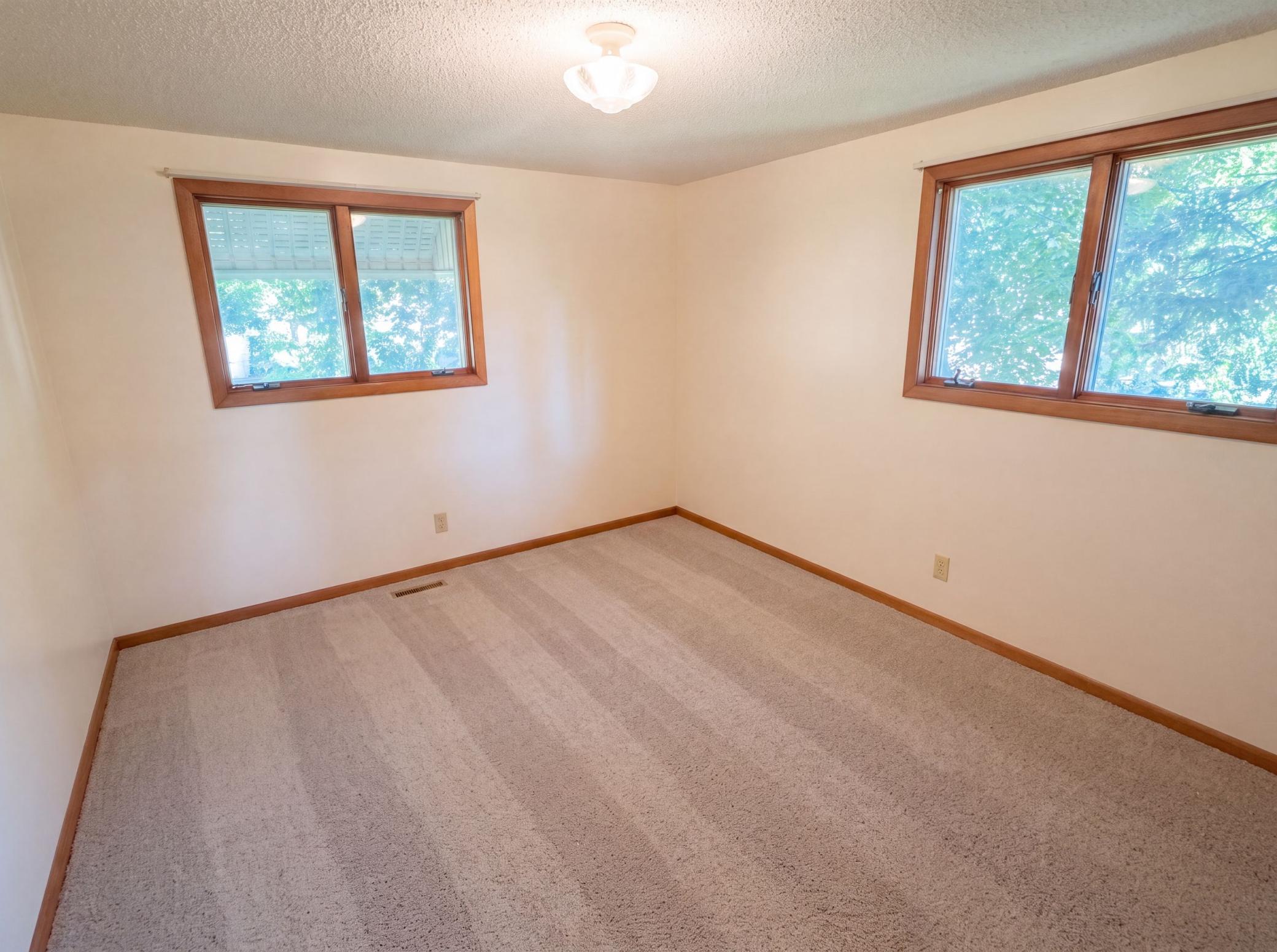 listing_9.jpg