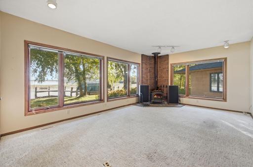 5525 Timber Lane, Excelsior, MN 55331