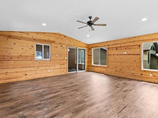 3231 Meadowbrook Court, Vadnais Heights, MN 55127