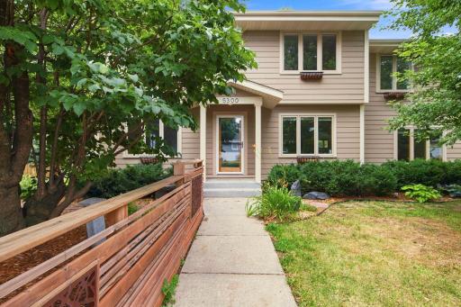 2-web-or-mls-5300 Logan Ave S-1.jpg