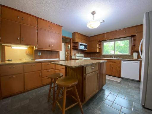 11381 Hubert Lane, Cold Spring, MN 56320