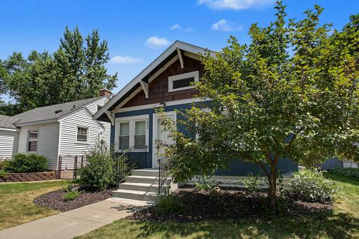 5433 43rd Avenue S, Minneapolis, MN 55417