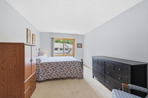 3632 Gershwin Lane N, Oakdale, MN 55128