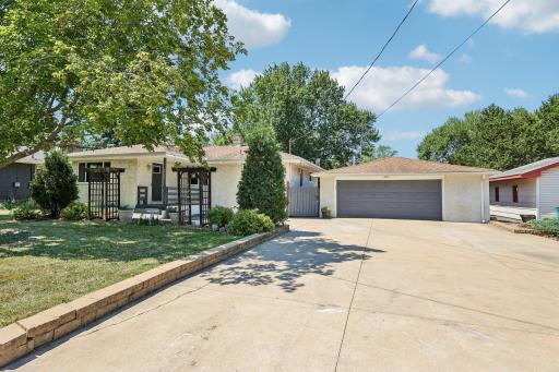 1-web-or-mls-Main Ave NE-S2807-001.jpg