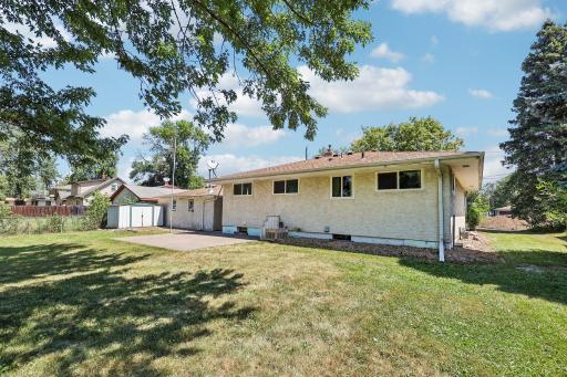 44-web-or-mls-Main Ave NE-S2807-044.jpg