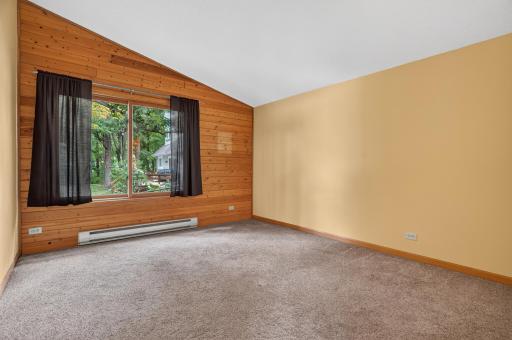 Middle Bedroom #2 with an angled lakeview to the NW