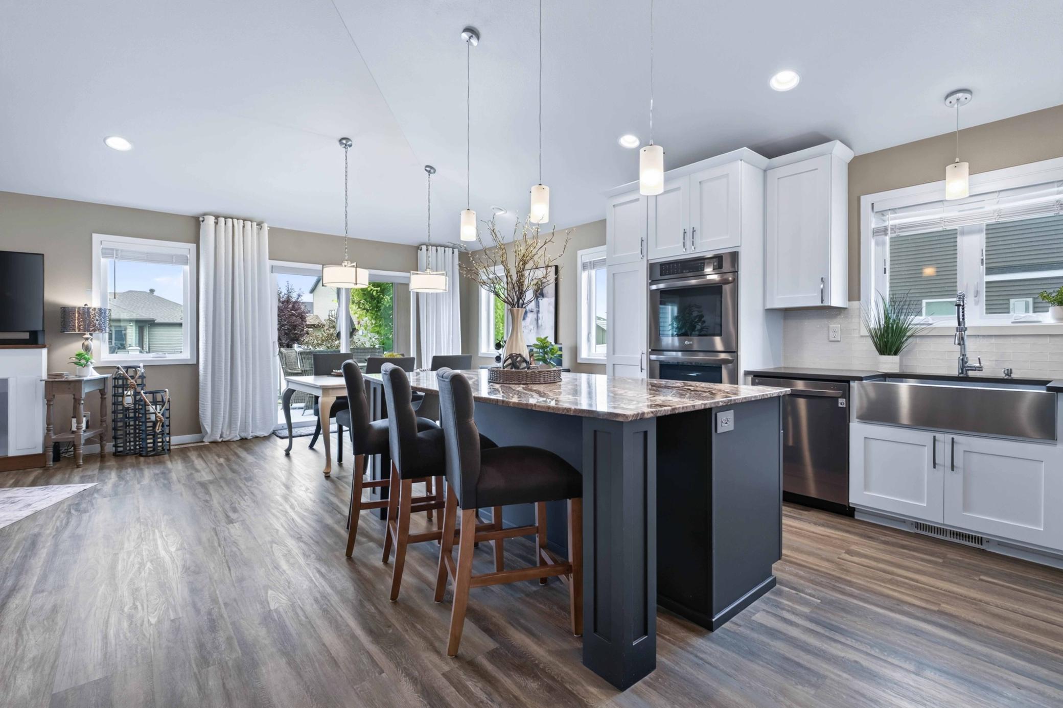 2626 6th St W WF-Large Island