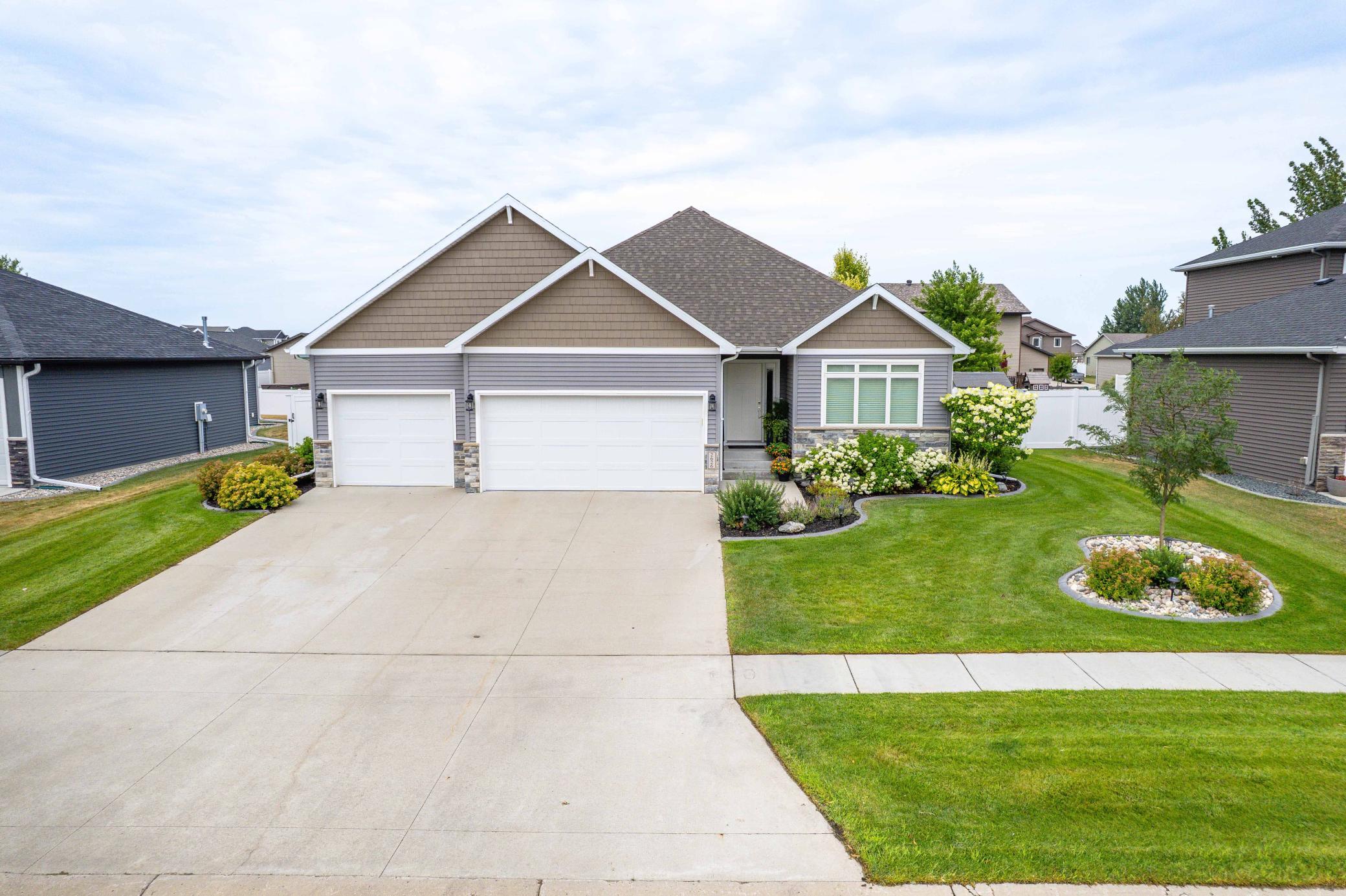 Beautiful Exterior and Landscaping