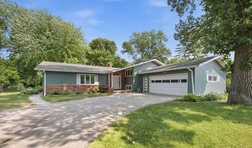 607 6th Street W, West Fargo, ND 58078