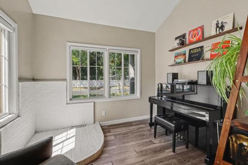 609 13th Street W, Hastings, MN 55033
