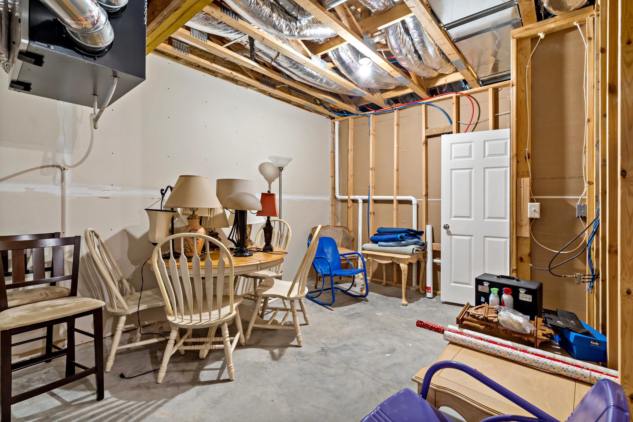 The other "storage" room is identified as the "Utility room" on the floor plan offers even more space! This could be used as a workshop, craft room, exercise room....the possibilities are endless.