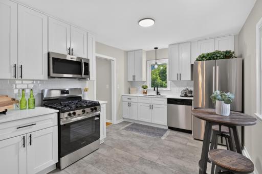 7070 Claude Avenue, Inver Grove Heights, MN 55076