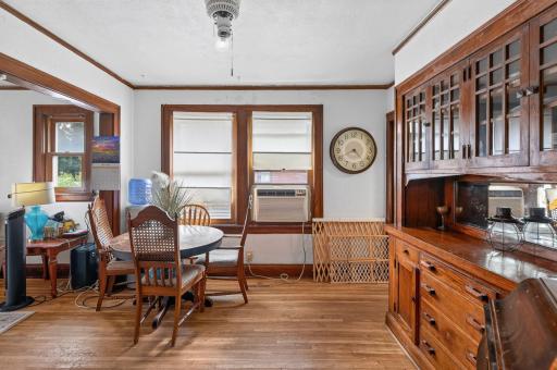1461 7th Street W, Saint Paul, MN 55102